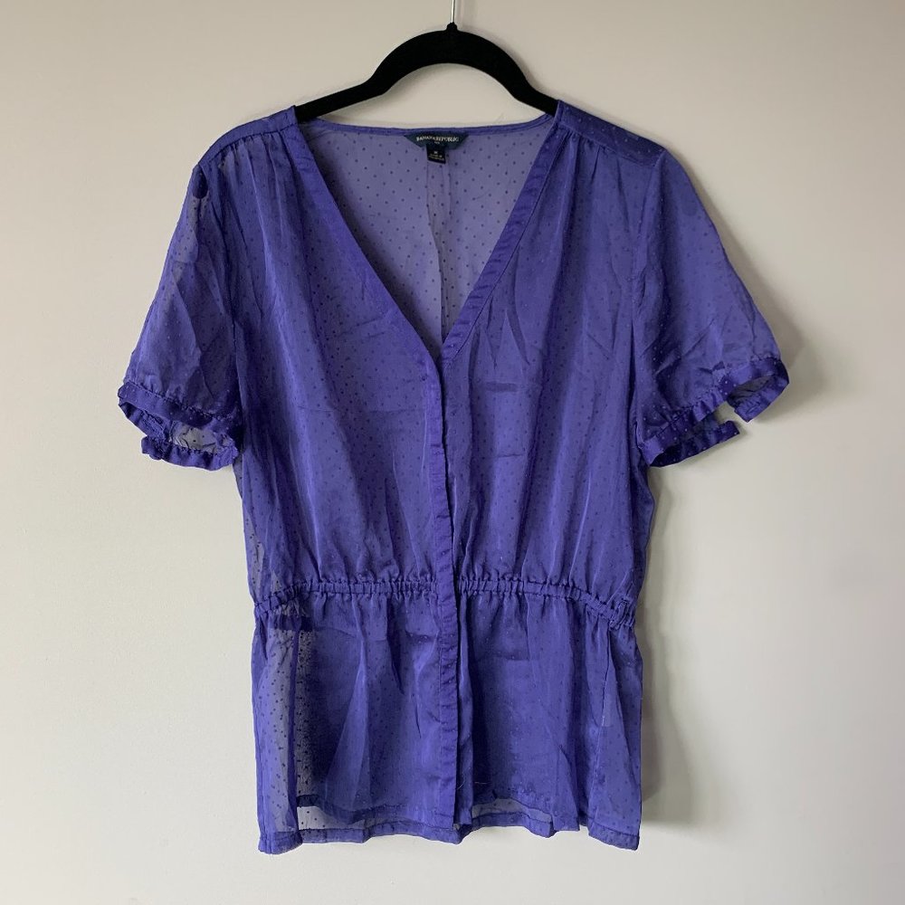 Banana Republic Short Sleeve Blouse - V-Neck - Purple Polka Dot - Sheer